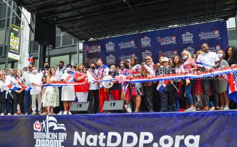 健康新视角：运动项目的现代科技与健康效益